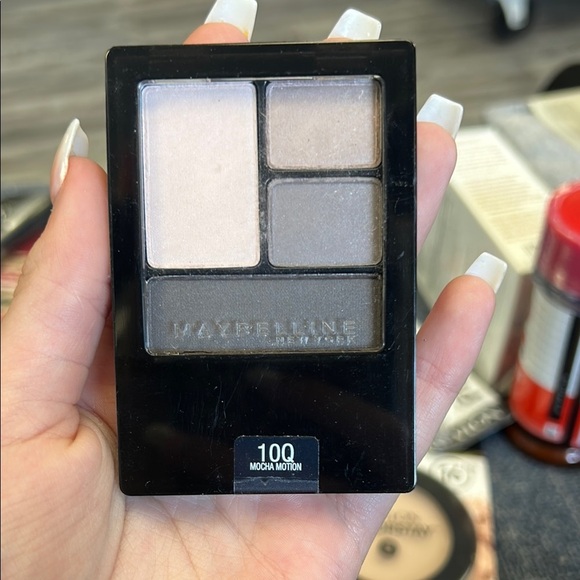 Maybelline Mocha Motion Eyeshadow Palette - Picture 1 of 1
